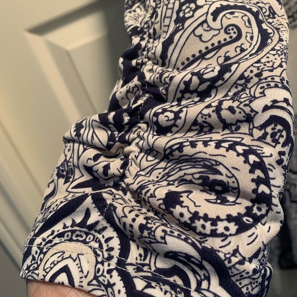 Tunic - Picture 3 of 5